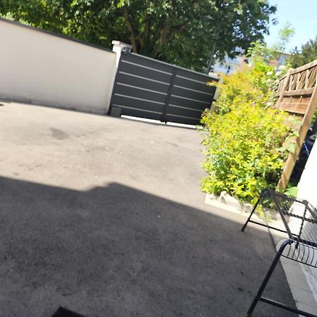 Escapade Pres De Lille - Appartement Charmant Avec Terrasse Et Parking Privee Mons-en-Baroeul Exteriér fotografie